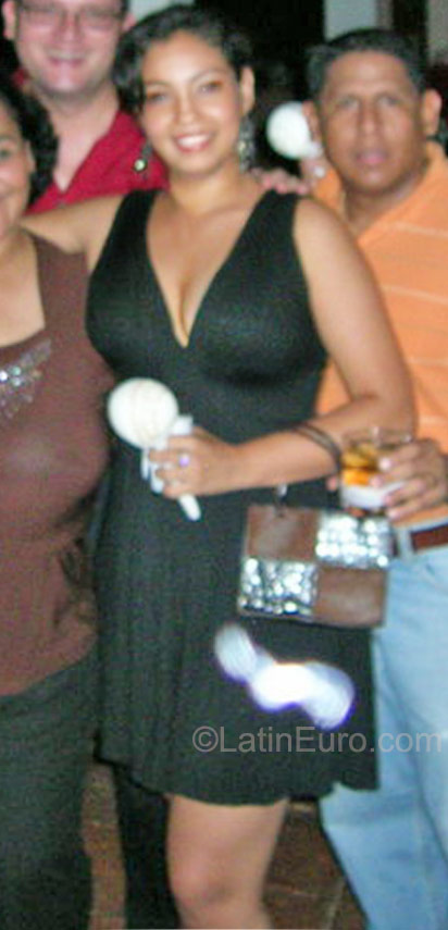 Date this delightful Nicaragua girl Cataleya from Managua NI74