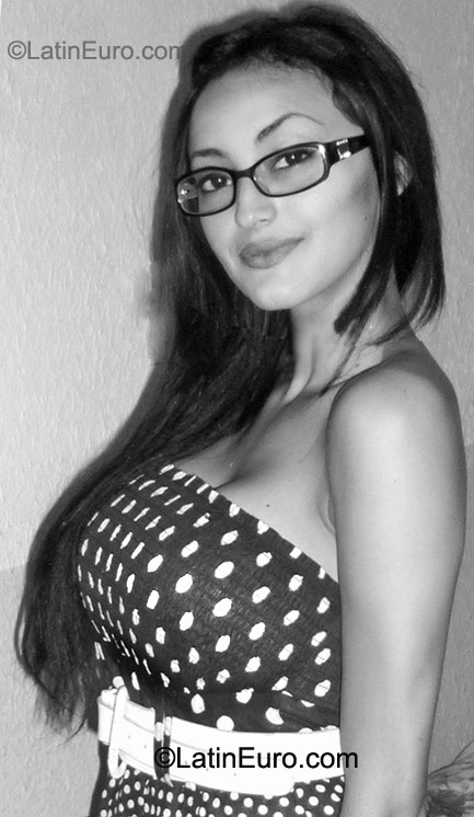 Date this tall Costa Rica girl Aurelia from San Jose CR177