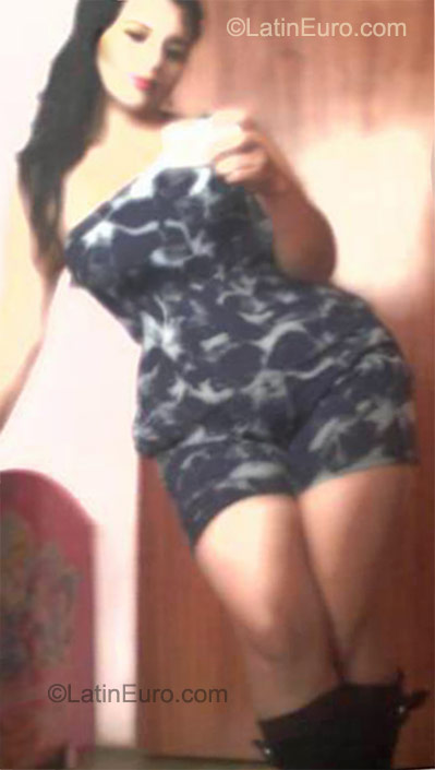 Date this funny Costa Rica girl Katalina from San Jose CR178
