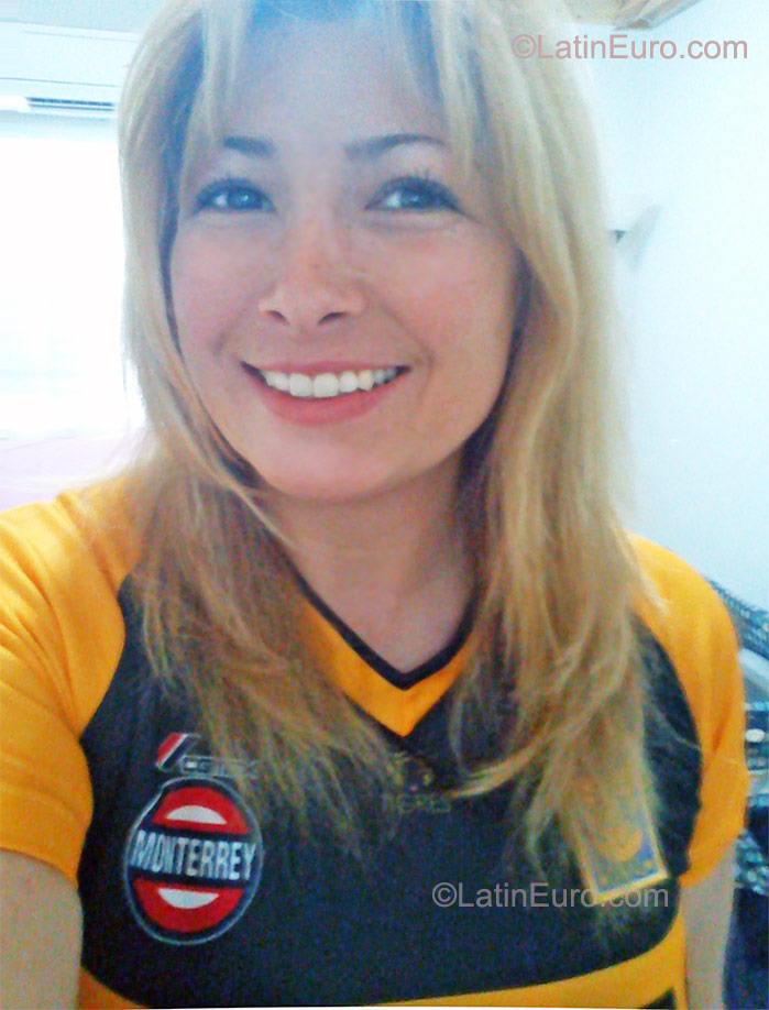 Date this delightful Mexico girl Marcela from Monterrey MX630