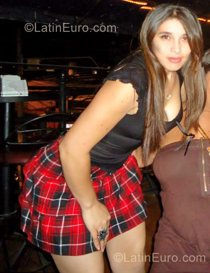 Date this tall Costa Rica girl Laura from Heredia CR198