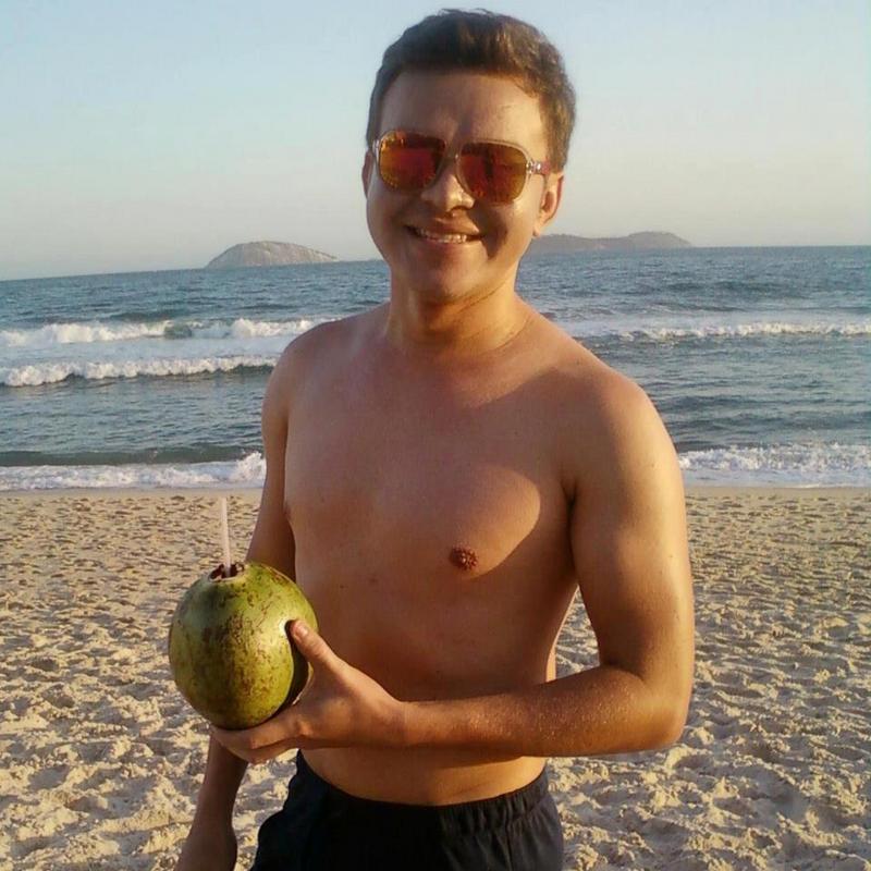 Date this pretty Brazil man Diego from Rio De Janeiro BR6597