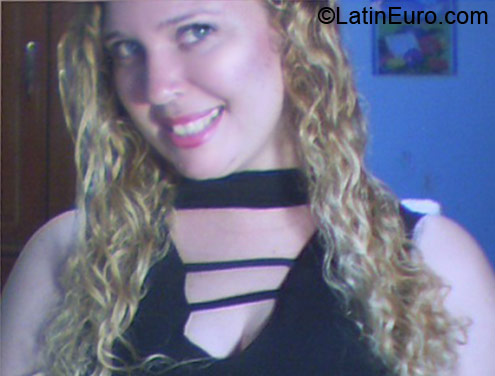 Date this georgeous Brazil girl Monica from Belem BR9417