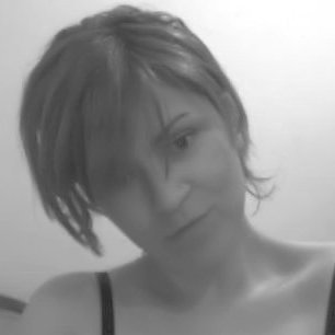 Date this stunning Belgium girl Lyne from Brussels BE79