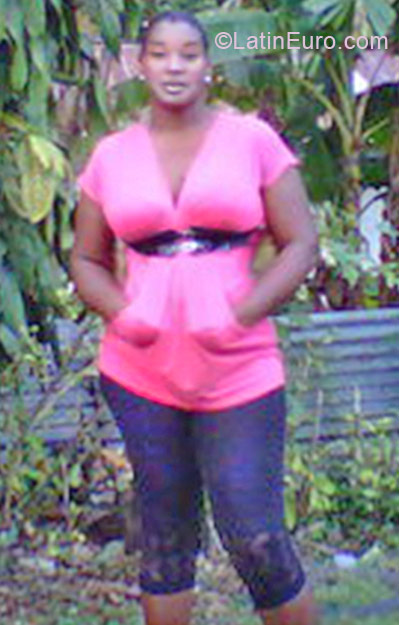 Date this young Jamaica girl Suzan from Kingston JM531