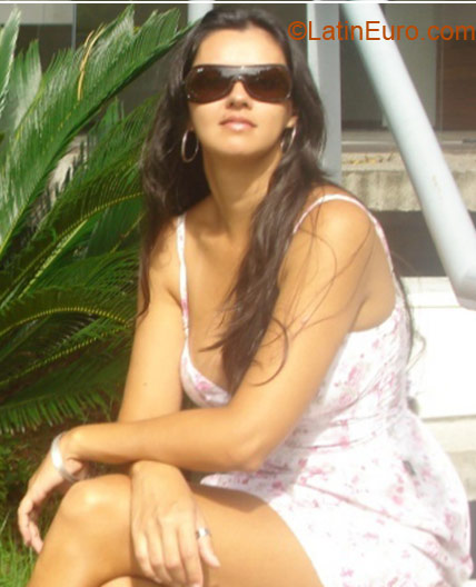 Date this young Bolivia girl Charloty from  BR6690