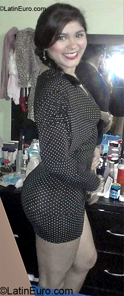 Date this passionate Peru girl Jessica from Lima PE757