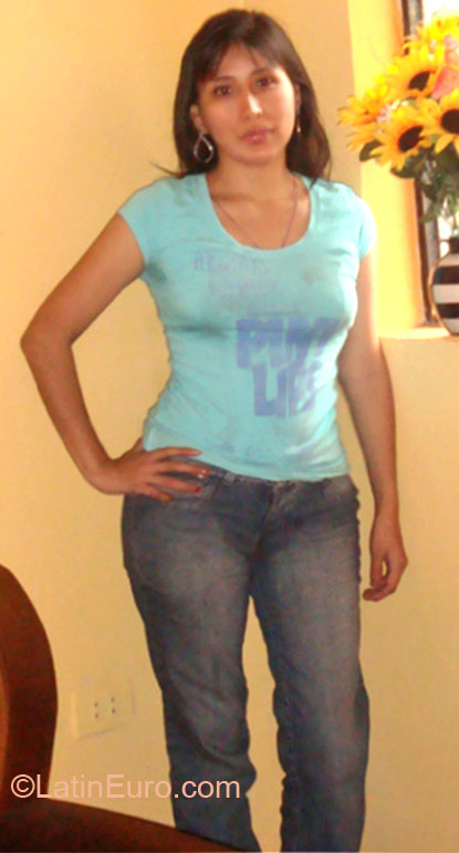 Date this young Peru girl Cecilia patrici from Trujillo PE650