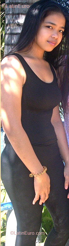 Date this attractive Philippines girl Maria from San Fernando PH482