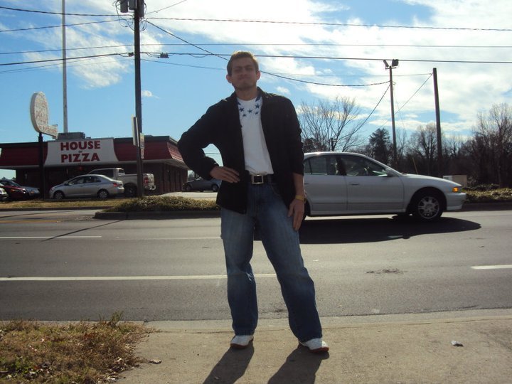 Date this young Honduras man Oscar Danilo So from San Pedro Sula HN710