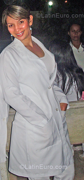 Date this cute Brazil girl Rosilda from Belem BR7139