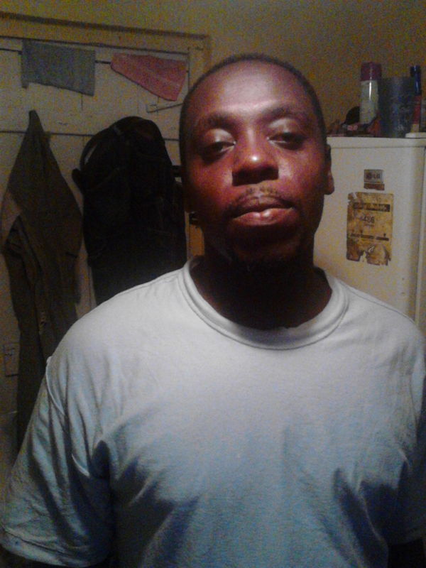 Date this passionate Jamaica man Loving..heart from Country JM829