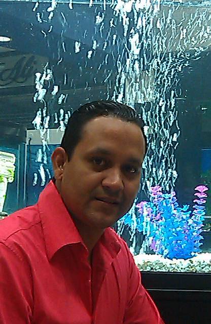 Date this tall Dominican Republic man Juan miguel from Santiago DO13056