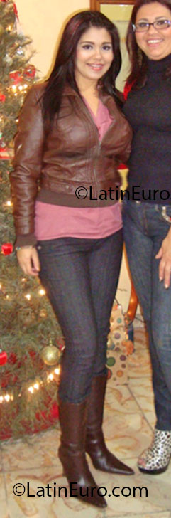 Date this georgeous Mexico girl DENISE from Mazatlan MX844