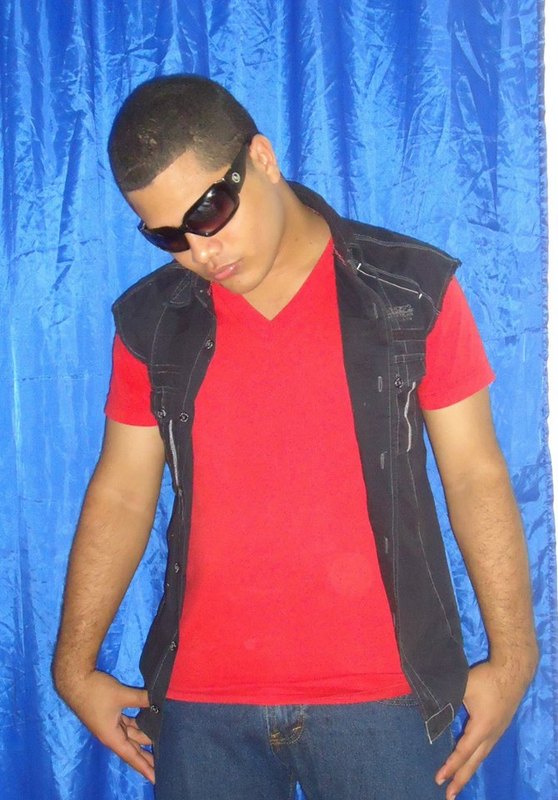 Date this georgeous Dominican Republic man Deybi from Santo Domingo DO14299