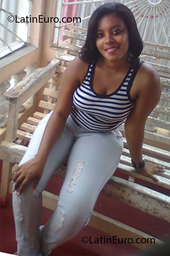 Date this beautiful Jamaica girl Abiann from Jamaica JM1005