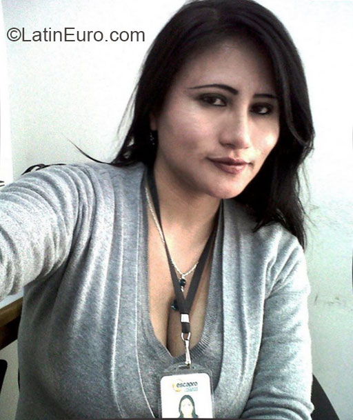Date this pretty Peru girl Monica from Tacna PE812