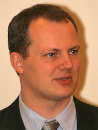 Date this pretty Brazil man Dan from Sao Paulo BR7630