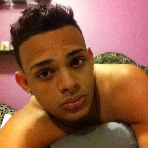 Date this good-looking Dominican Republic man Pedro j. b. gon from Santo Domingo DO15235