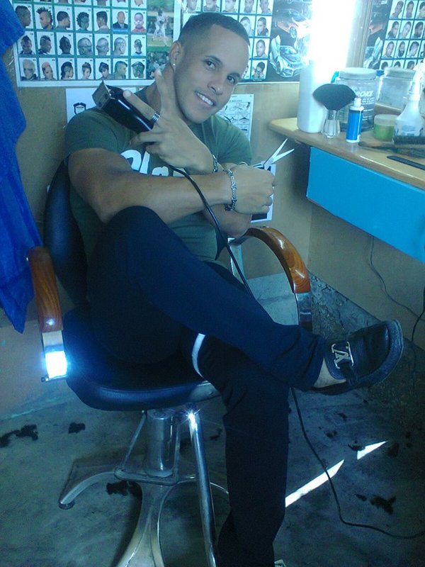 Date this gorgeous Dominican Republic man Cesar from Europa DO15274