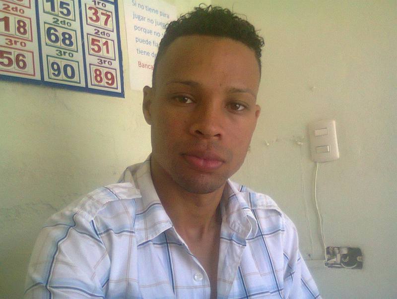 Date this attractive Dominican Republic man Juan carlos ros from La Vega DO15329