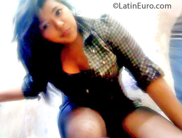 Date this georgeous Mexico girl Monica from Mexico MX1189