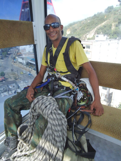 Date this good-looking Brazil man Paulo Roberto from Petropolis BR8055