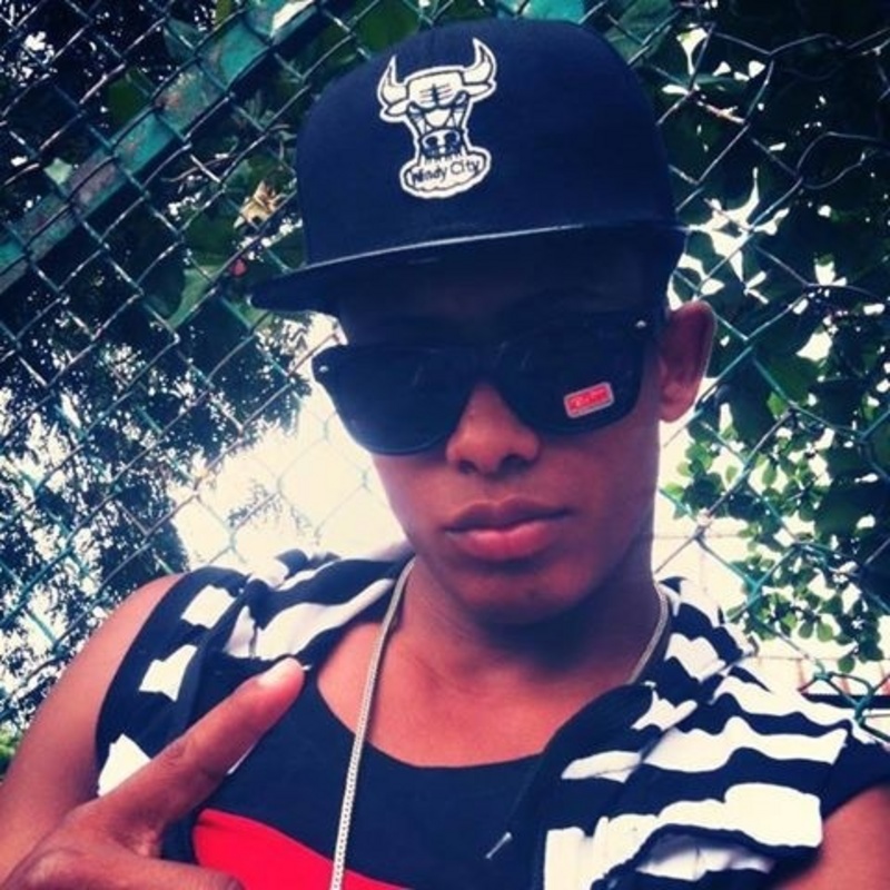 Date this funny Dominican Republic man Randymanuel from La Vega DO17106