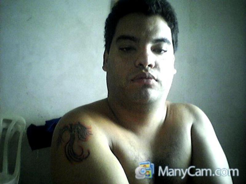 Date this nice looking Brazil man Bruno monteiro from Curitiba BR8302