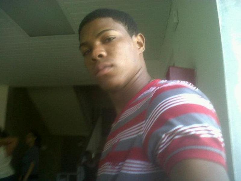 Date this fun Dominican Republic man Anderson from Santo Domingo DO17933