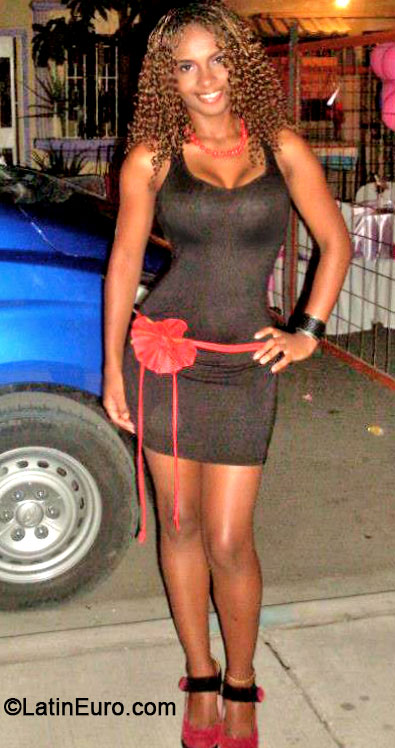 Date this exotic Ecuador girl Sandy from Guayaquil EC165