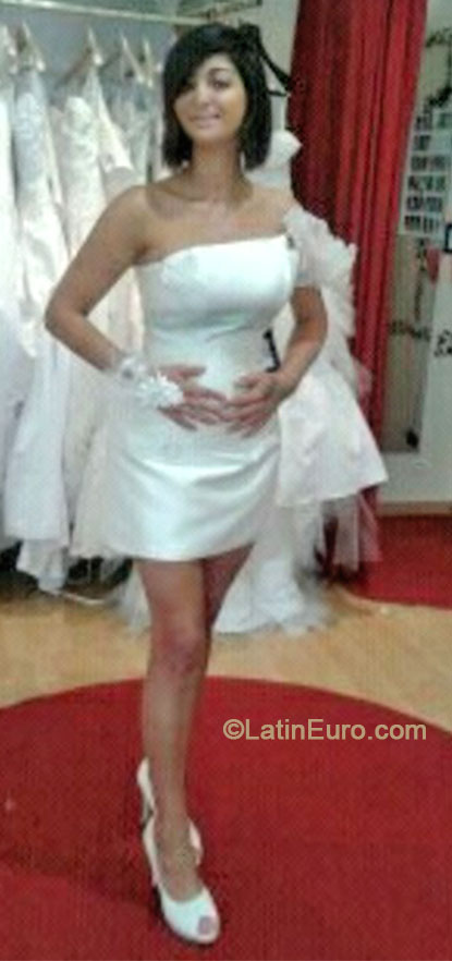 Date this young France girl Sms from Grenoble FR228