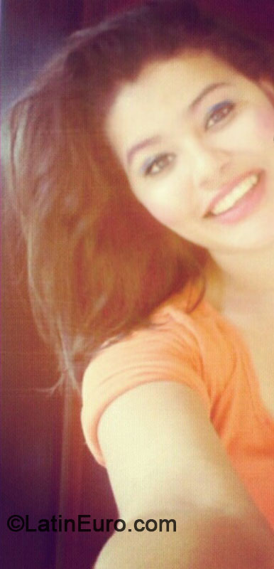 Date this fun Honduras girl Alexandra from San Pedro Sula HN915