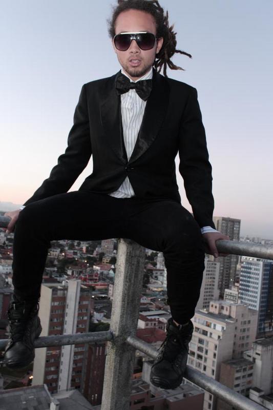 Date this sensual Brazil man Everaldo de Lor from Curitiba BR8551