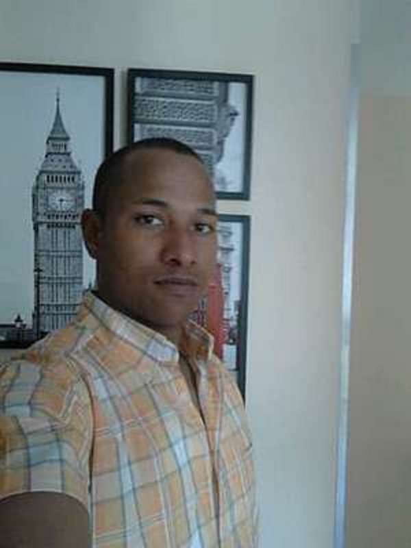 Date this gorgeous Dominican Republic man Antony from Santo Domingo DO18633