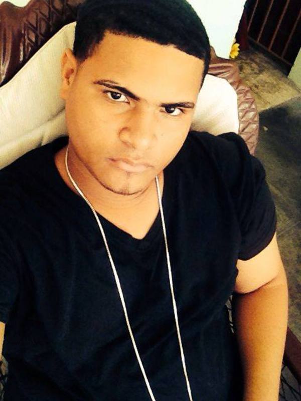 Date this young Dominican Republic man Raldy torres from Santo Domingo DO18699