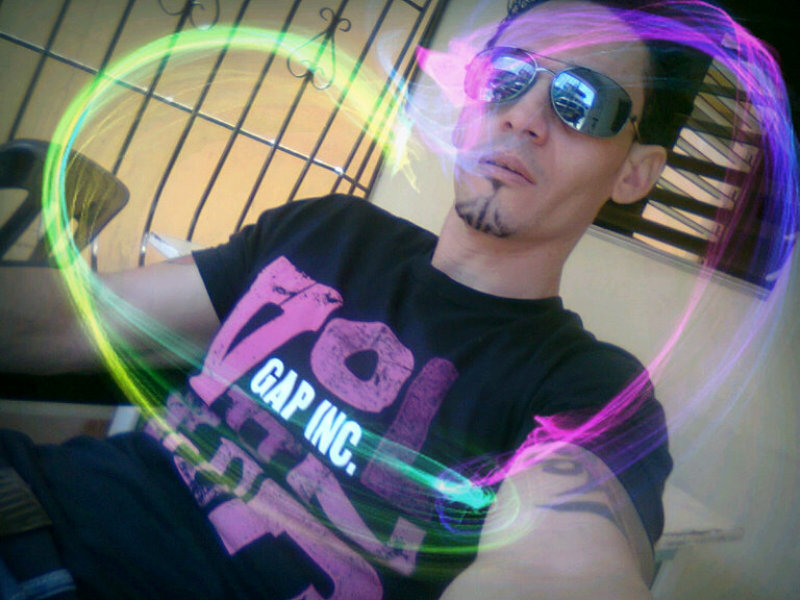 Date this georgeous Dominican Republic man Raymond from Sant. Domingo DO18809