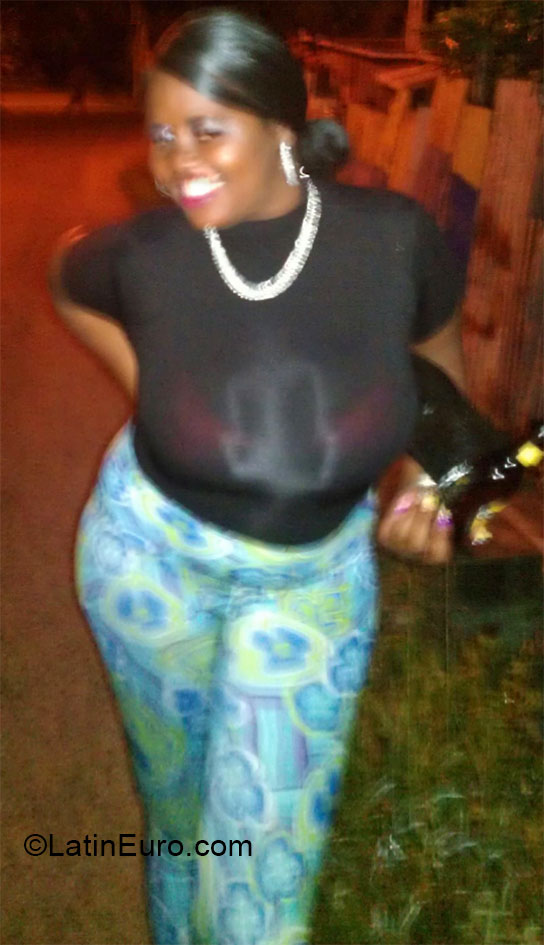 Date this sensual Jamaica girl Nooks408 from Kingston JM1629