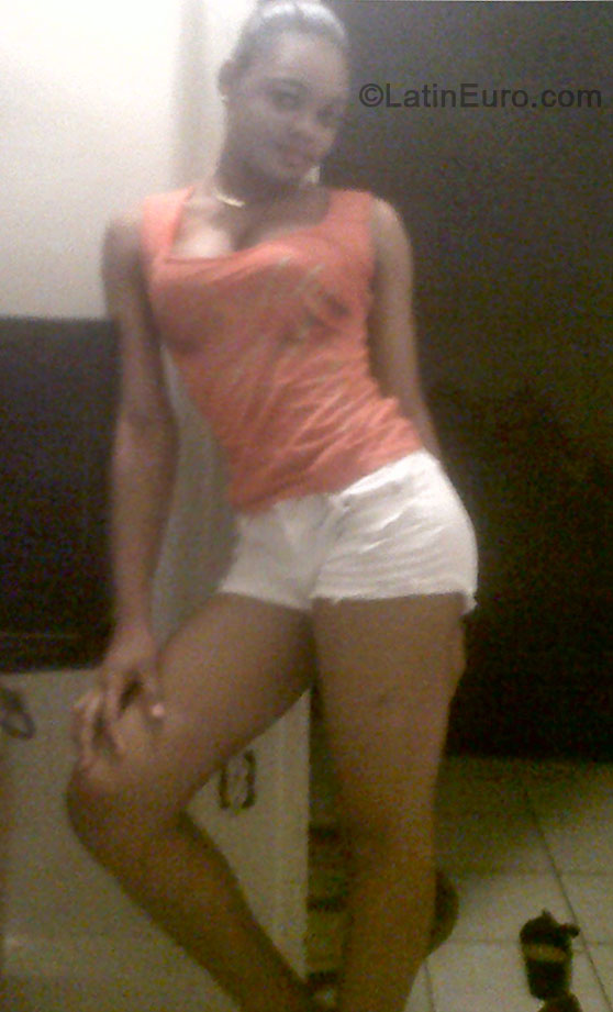 Date this stunning Jamaica girl Brittney from Kingston JM1651