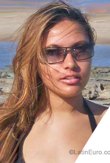 Date this sensual Brazil girl Auranir from Fortaleza BR8767