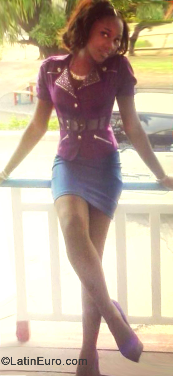 Date this exotic Jamaica girl Rakesha from Portmore JM1680
