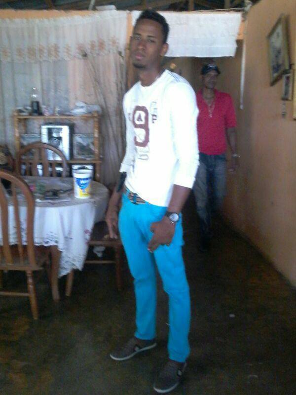 Date this happy Dominican Republic man Juan valdez from Mao DO19070