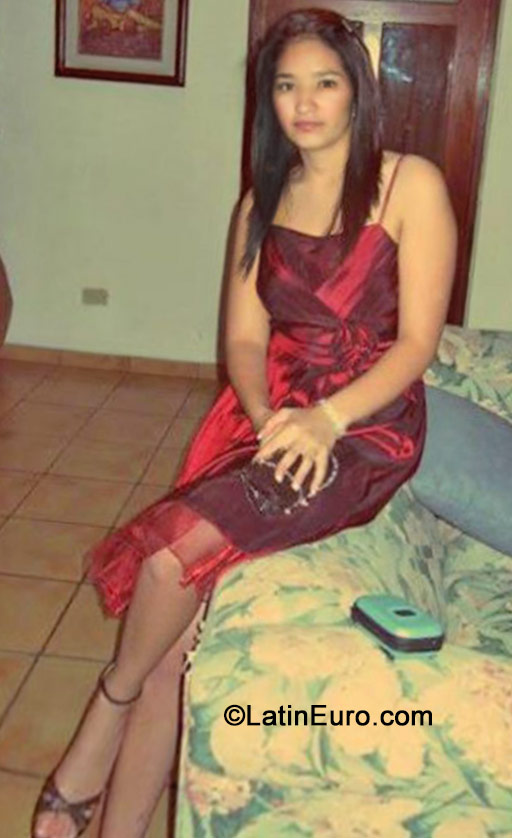 Date this hot Honduras girl Judy from Santa Cruz De Yojoa HN1039