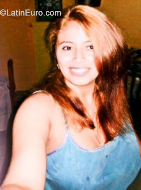 Date this gorgeous Panama girl Natalia Yohana from Panama PA425