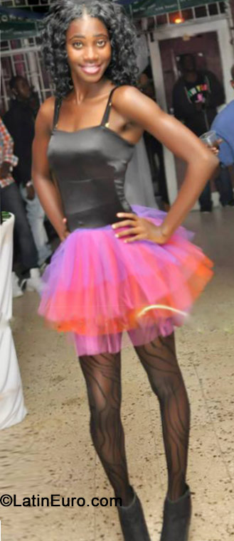 Date this georgeous Jamaica girl Simone from Kingston JM1950