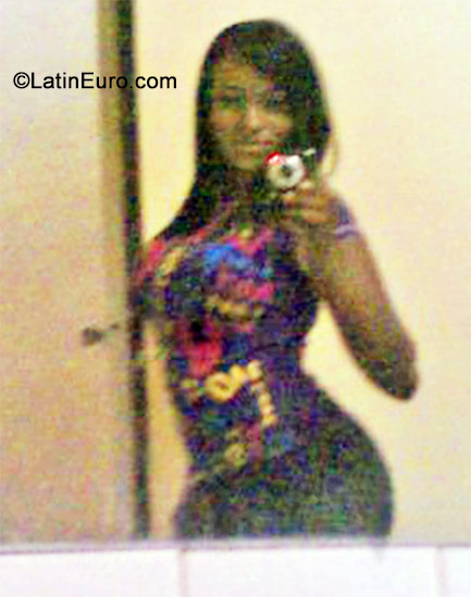 Date this lovely Jamaica girl Danielle from Kingston JM1747