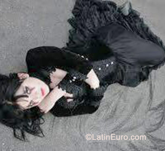 Date this cute Honduras girl Aracely from Tegucigalpa HN1093