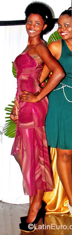 Date this fun Jamaica girl Sharie from Mandeville JM1783