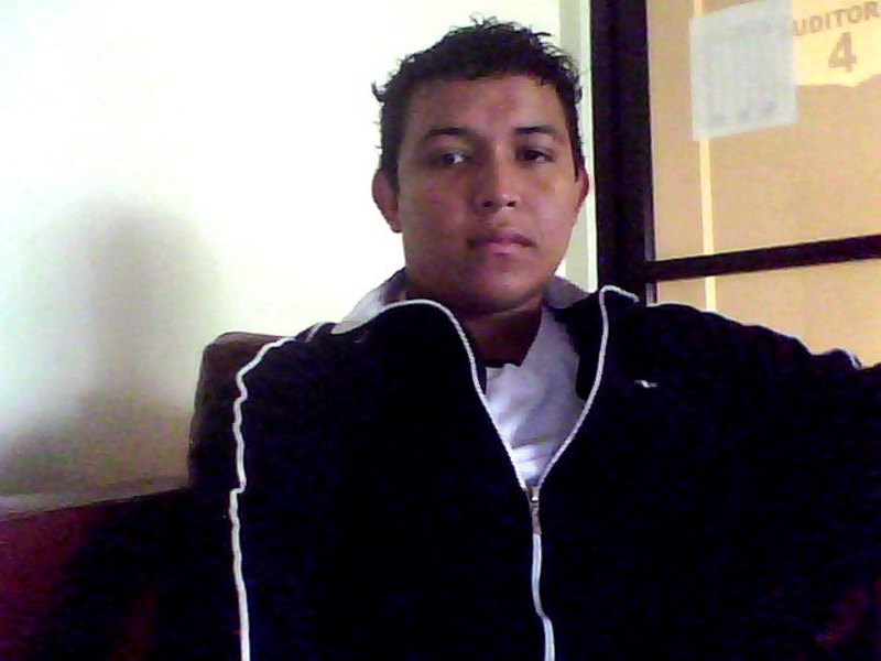 Date this happy Honduras man Axel Gomez from Tegucigalpa HN1157