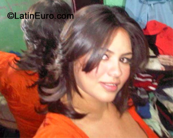 Date this passionate Honduras girl Yulieth from Francisco Morazan HN1241